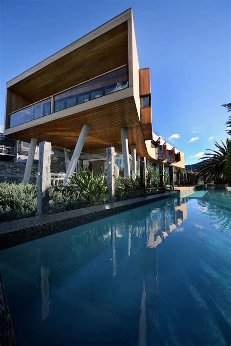 18 Dazzling Modern Swimming Pool Designs The Ultimate Backyard Refreshment