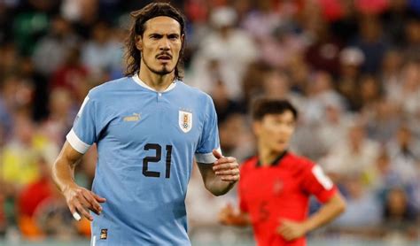 Edinson Cavani se retira de la selección de Uruguay Día a Día