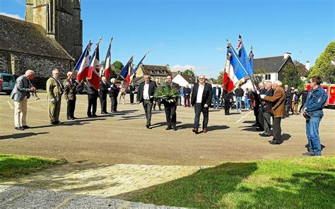 Carhaix rend hommage à ses résistants Le Télégramme