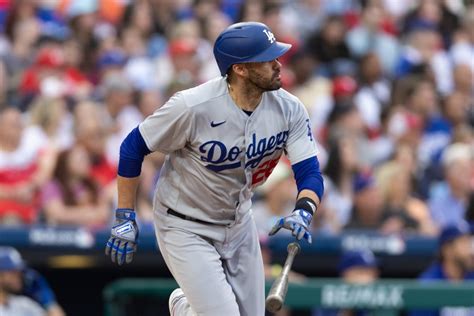 Dodgers News: Pundit isn't Sold on the JD Martinez Rebound - Inside the ...