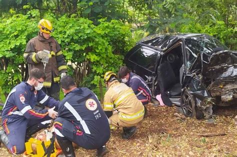 Quinta Feira Motorista Sofre V Rias Fraturas Ap S Perder O