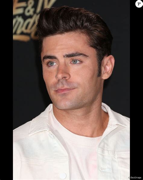 Zac Efron Métamorphosé Par La Chirurgie Esthétique Révélations Sur Ce