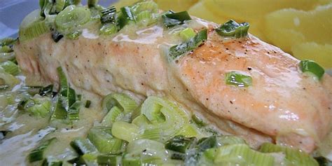 Lachs in Frühlingszwiebel Sahne Sauce REZEPTE UND BACKEN