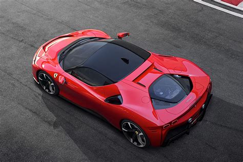 Ferrari Sf Stradale Hits Mph In Seconds In C D