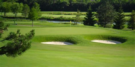 Arrowhead Golf Club - Golf in Wheaton, Illinois