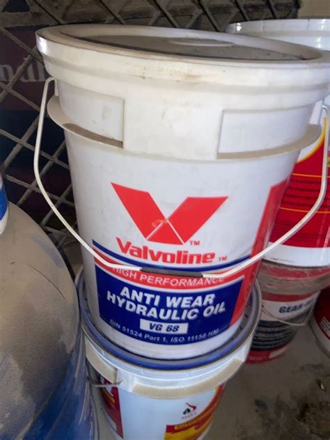 Heavy Vehicle Valvoline Hydraulic Oil For Industrial At Rs