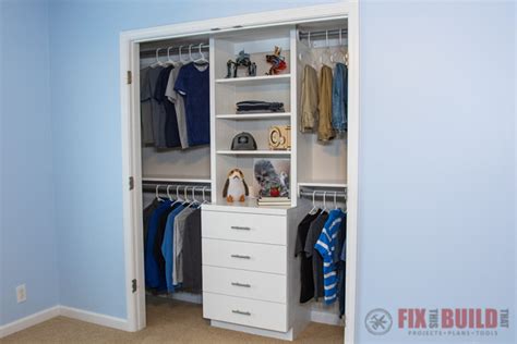 vanidad Industrial Motear built in closet organizer parálisis yermo estilo