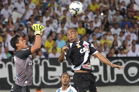 Jogadores Do Vasco Batem Boca Por Causa Da Troca De Camisas No Fim Do