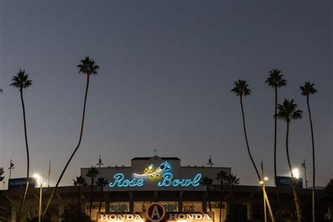 Photo | Rose Bowl Blue and Gold | UCLA