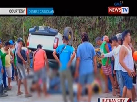 Pick Up Truck Na Nagtangkang Mag Overtake Bumangga Sa Tricycle At