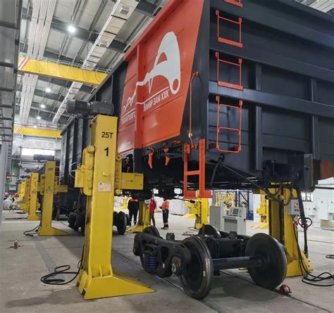 railmac hq  lifting jack railmac train parts