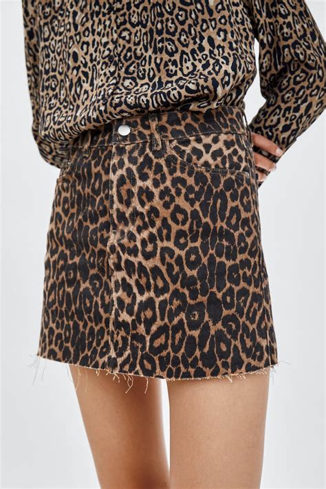 Image 3 Of Leopard Print Mini Skirt From Zara Mini Skirts Check Mini