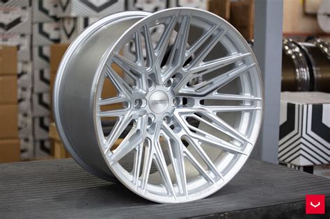 Hybrid Forged Series Hf6 5 Ultra Deep Vossen Wheels