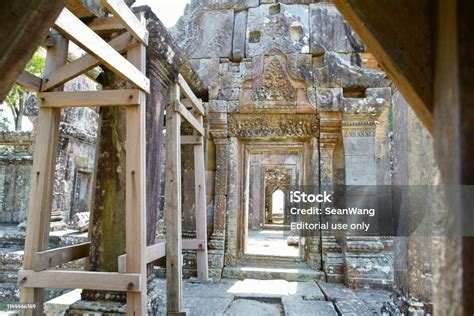 architecture  exterior   temple  preah vihear  cambodia