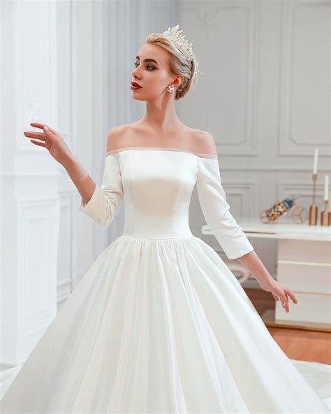Off Shoulder Long Sleeve Satin Wedding Dresses A Line Bridal Dresses