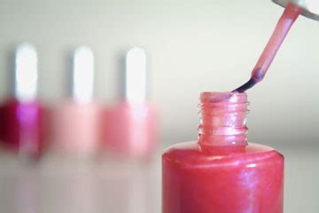 Nail Polish 101 | HowStuffWorks