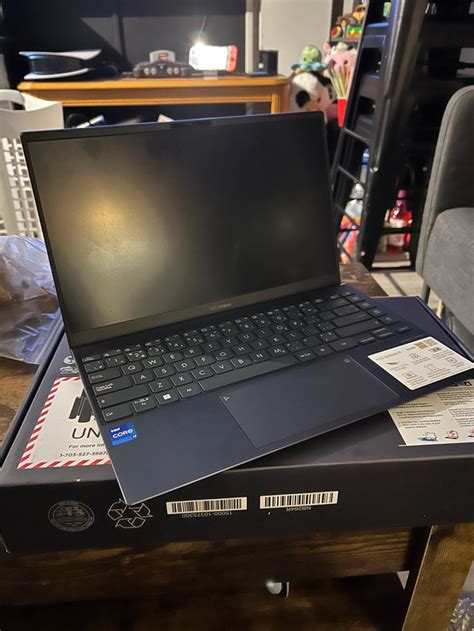 Asus Zenbook i7 | Laptops | City of Toronto | Kijiji