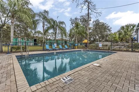 Vista Palms Apartments E St Ave Tampa Fl Realtor