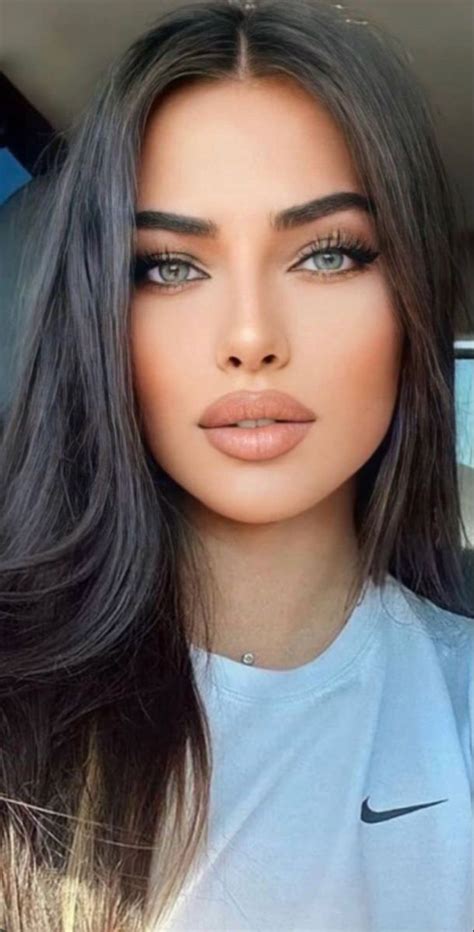 Pin By Style A Holic On S HAV IT Brunette Beauty Most