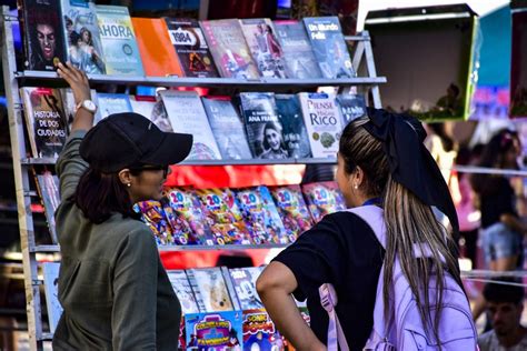 Feria Del Libro Comienza Su Periplo Por Cuba Cuba Si