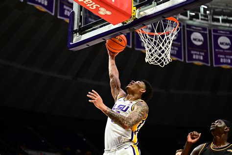 LSU Men’s Basketball Opens Season With Win Over ULM, 95-60 – LSU