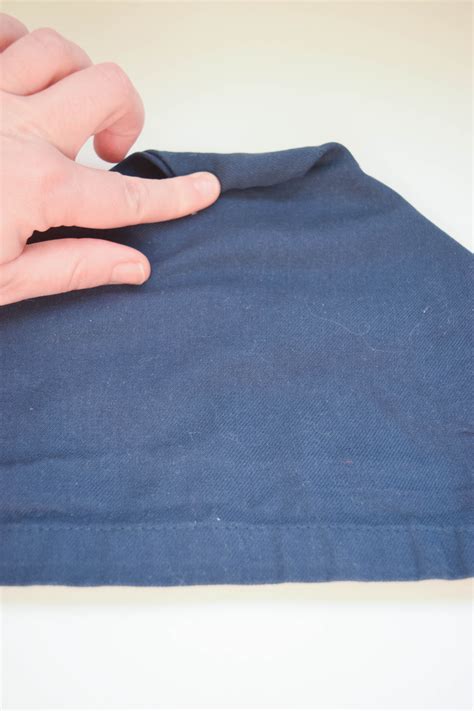Easy Bunny Ear Napkins - Loveland Lodge
