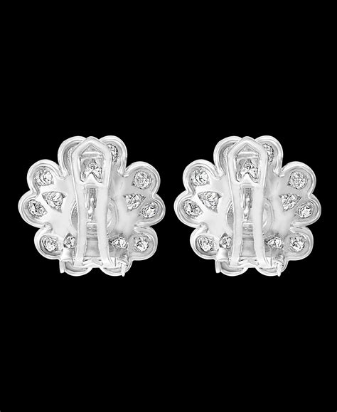 Agi Certified Ct Diamond Vs Quality Flower Cluster Earring Platinum