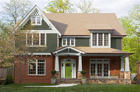 40 Exterior Paint Ideas For Inviting Curb Appeal Green Exterior House