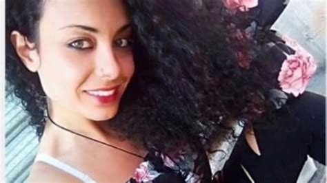 Vittima Di Revenge Porn E Cyberbullismo Ecco La Storia Di Ilaria Di
