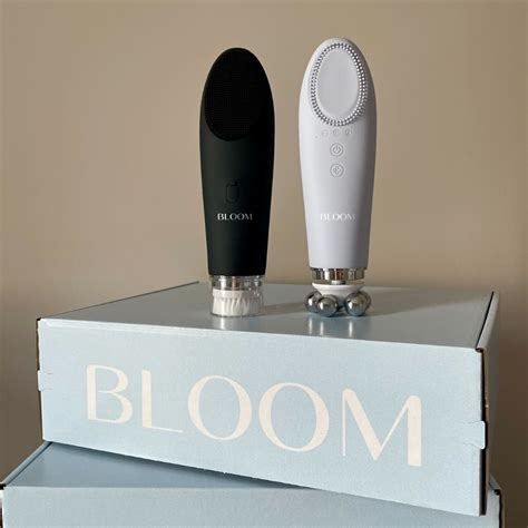 bloom bloom