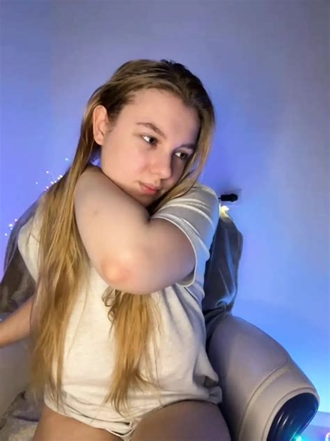Extreme Fingering In A Narrow Pussy Webcam Porn Feat JuiceLussie