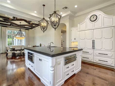 Ex-Orlando City soccer team owner sells Isleworth estate – Orlando Sentinel