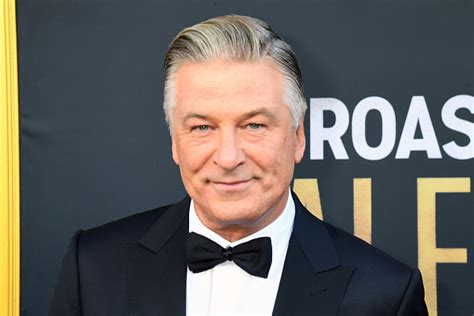 Contraatacan A Alec Baldwin Por La Muerte De La Directora De Fotograf A