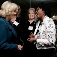 janet hubert net worth 2025