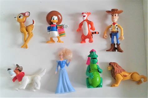 Disney 30 Figurines Ph