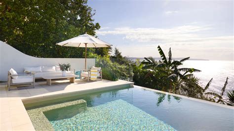 infinity contemporary hotels