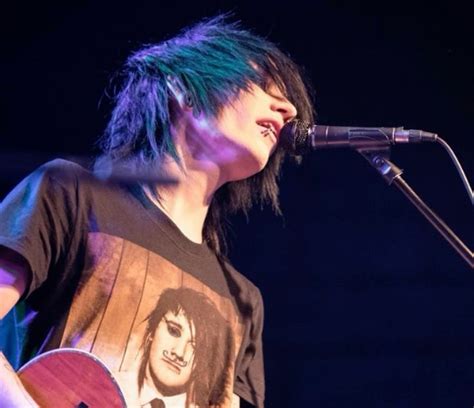 Johnnie Guilbert Johnnie Guilbert Hot Emo Guys Pretty People