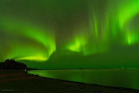 Aurora Over Greater Slave Lake Hay River Nwt Oc 3000x2000 Rearthporn