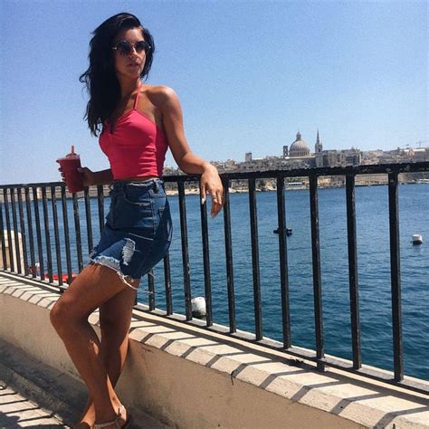 Hot Sexy Liza Lukasheva Bikini Pics