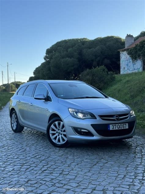 Usados Opel Astra Sports Tourer Eur Km