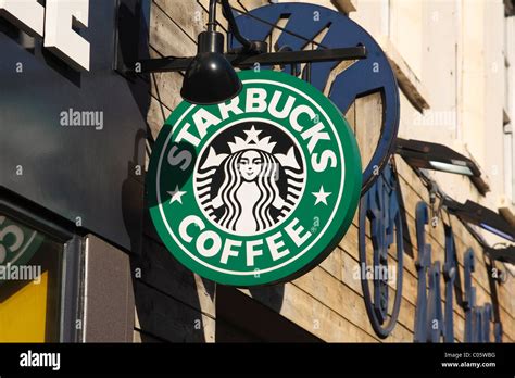 Starbucks Logo Banque De Photographies Et Dimages à Haute Résolution