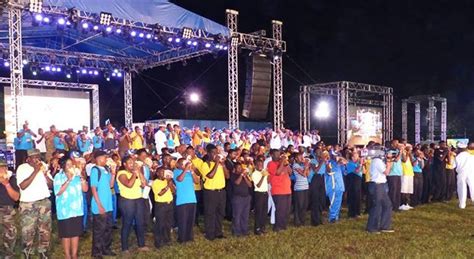 Bahamas Conch Shell Blowers Break World Record — Creative Nassau