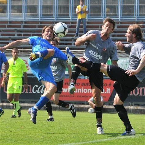 La Storia Di Como Alessandria Una Rivalit Tutta A Colori Sport Calcio