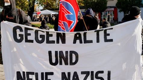 German Far Right Group Attempt To Block Migrants Bbc News