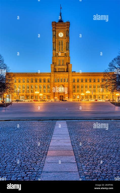 The famous Berlin town hall Rotes Rathaus at twilight Stock Photo - Alamy 