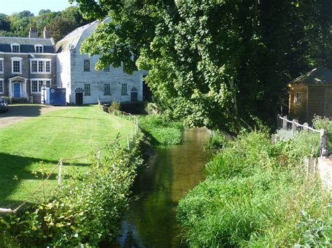 The Mill And The River Darent Marathon Cc By Sa 2 0 Geograph