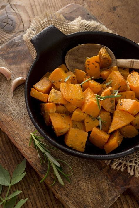 How To Cut Butternut Squash Peeling And Cubing Eat Your Beets