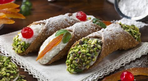 Cannoli Siciliani Una Dolcissima Delizia Che Manda In Paradiso