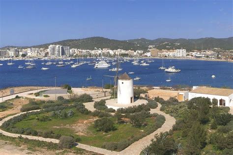 Restaurantes Buenos Bonitos Y Baratos De San Antonio Barco Ibiza