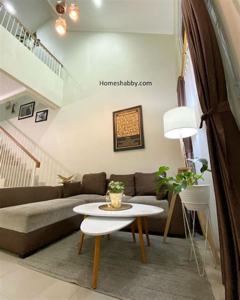 Desain Ruang Keluarga Di Bawah Tangga Yang Inspiratif Homeshabby